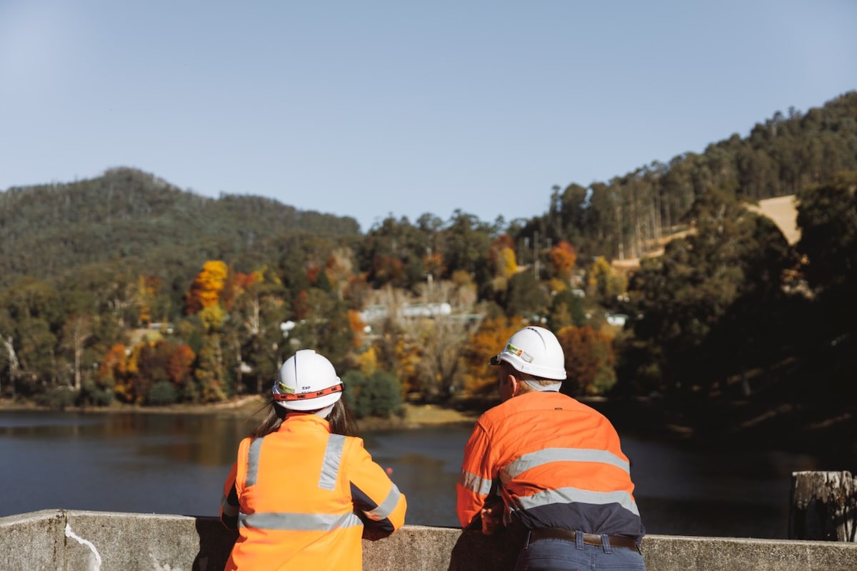 people in high vis working