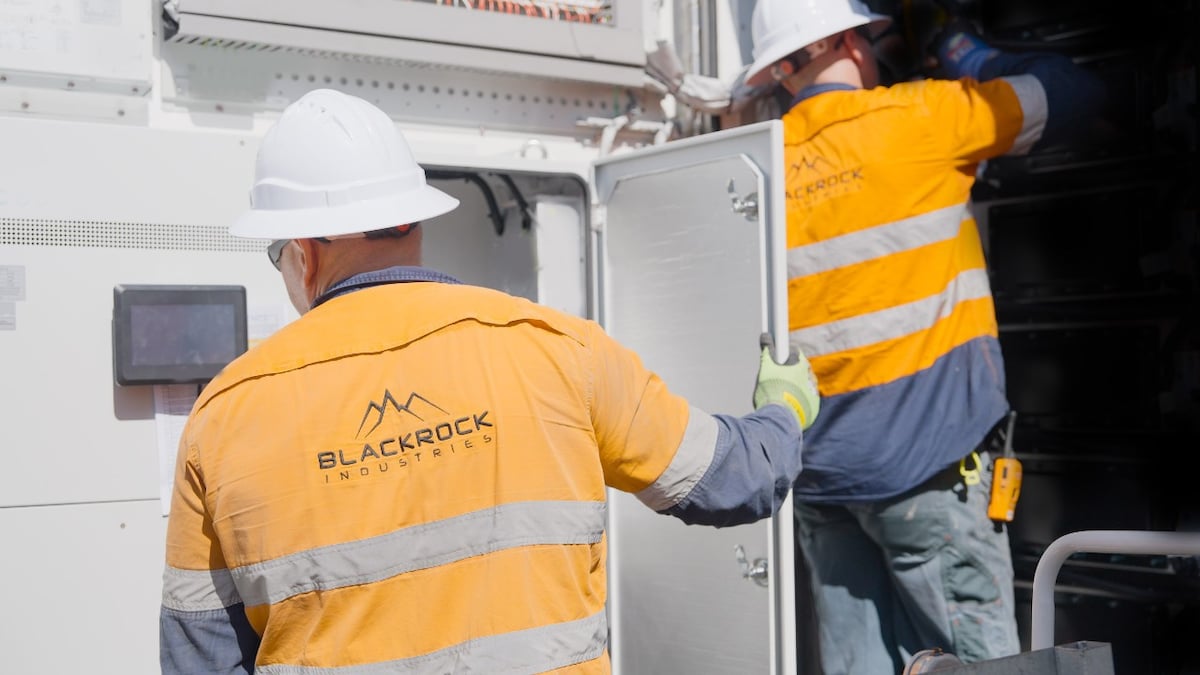 people in high vis working