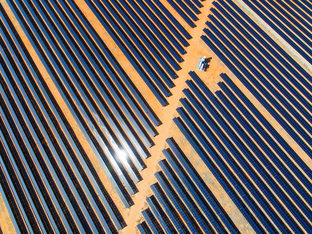 Solar batteries and energy Solar AGL